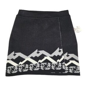 NWT Melrose and Market Knit Mini Skirt Black Gray White Mountain Pattern S